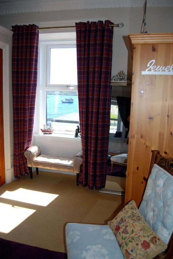 Bed and Breakfast Orsay House Portnahaven Esterno foto