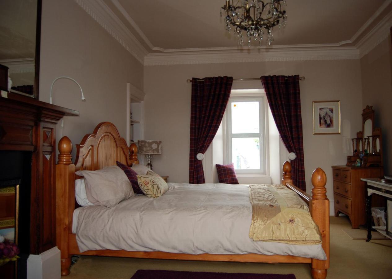 Bed and Breakfast Orsay House Portnahaven Esterno foto
