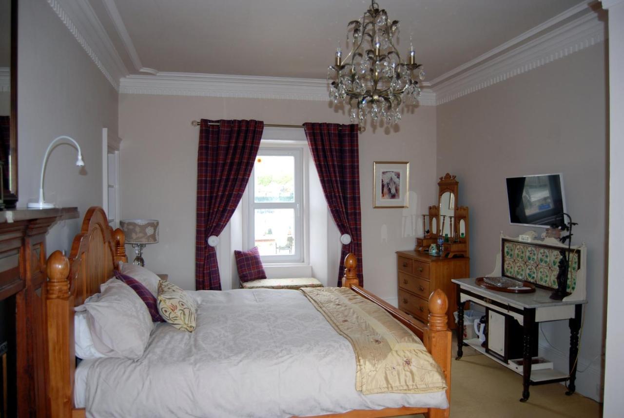 Bed and Breakfast Orsay House Portnahaven Esterno foto
